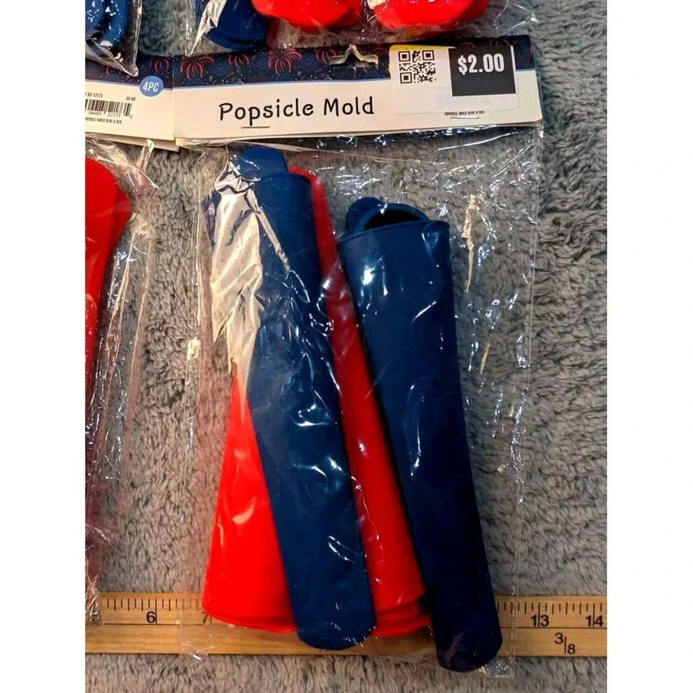 Unbranded Popsicle Mold Set 4pk Red Blue Silicone Squeeze Tubes 16 Total